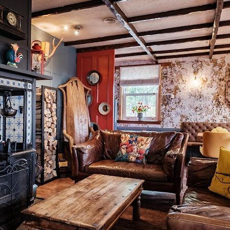 Bed and Breakfast The Cock And Bull Balmedie Экстерьер фото
