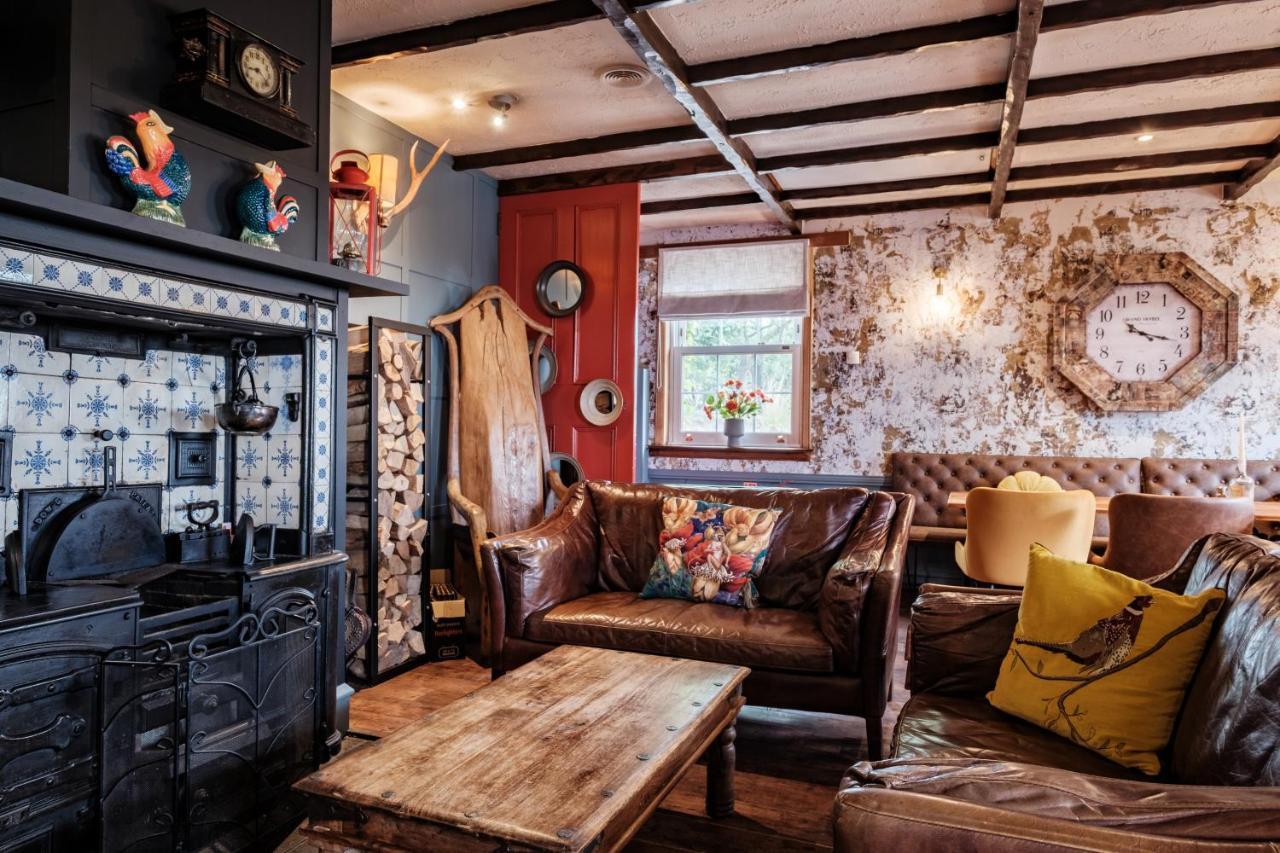 Bed and Breakfast The Cock And Bull Balmedie Экстерьер фото